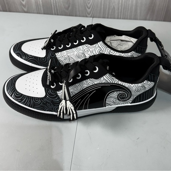 Disney Other - Disney Nightmare Before Christmas Low Top shoes Men's Size 11.5 NWT Halloween